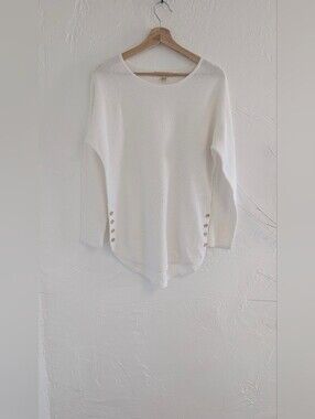 MICHAEL Michael Kors White Waffle Knit Sweater Small Gold Button High Low Hem